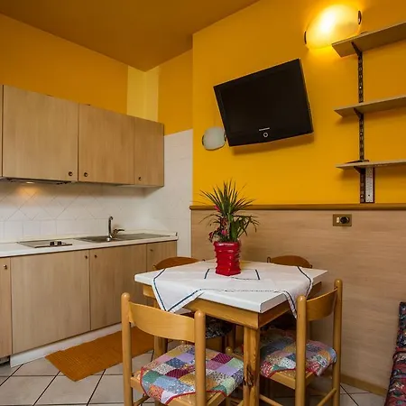 招待所 卡瓦略比安科酒店 基瓦索